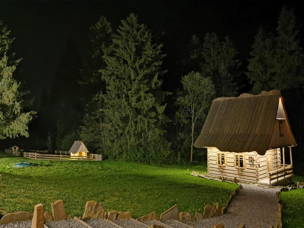 Zagroda Krowiarki Chocholow Exteriör bild