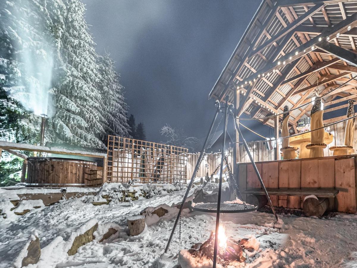 Zagroda Krowiarki Chocholow Exteriör bild
